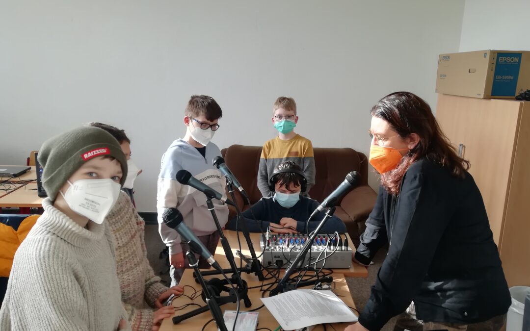 Neue Nachwuchsjournalisten von Radio-GAV sendeten erstmalig live: Nachhaltigkeit in der Schule