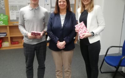 Frau Tombrägel und Herr Hermes verabschiedet